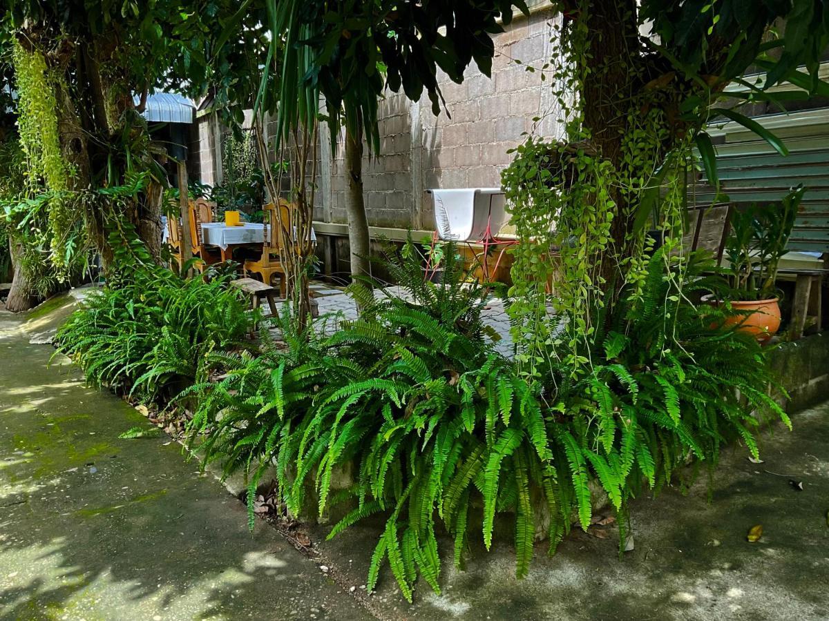 Kwanlah Homestay Mae Chaem Exterior foto