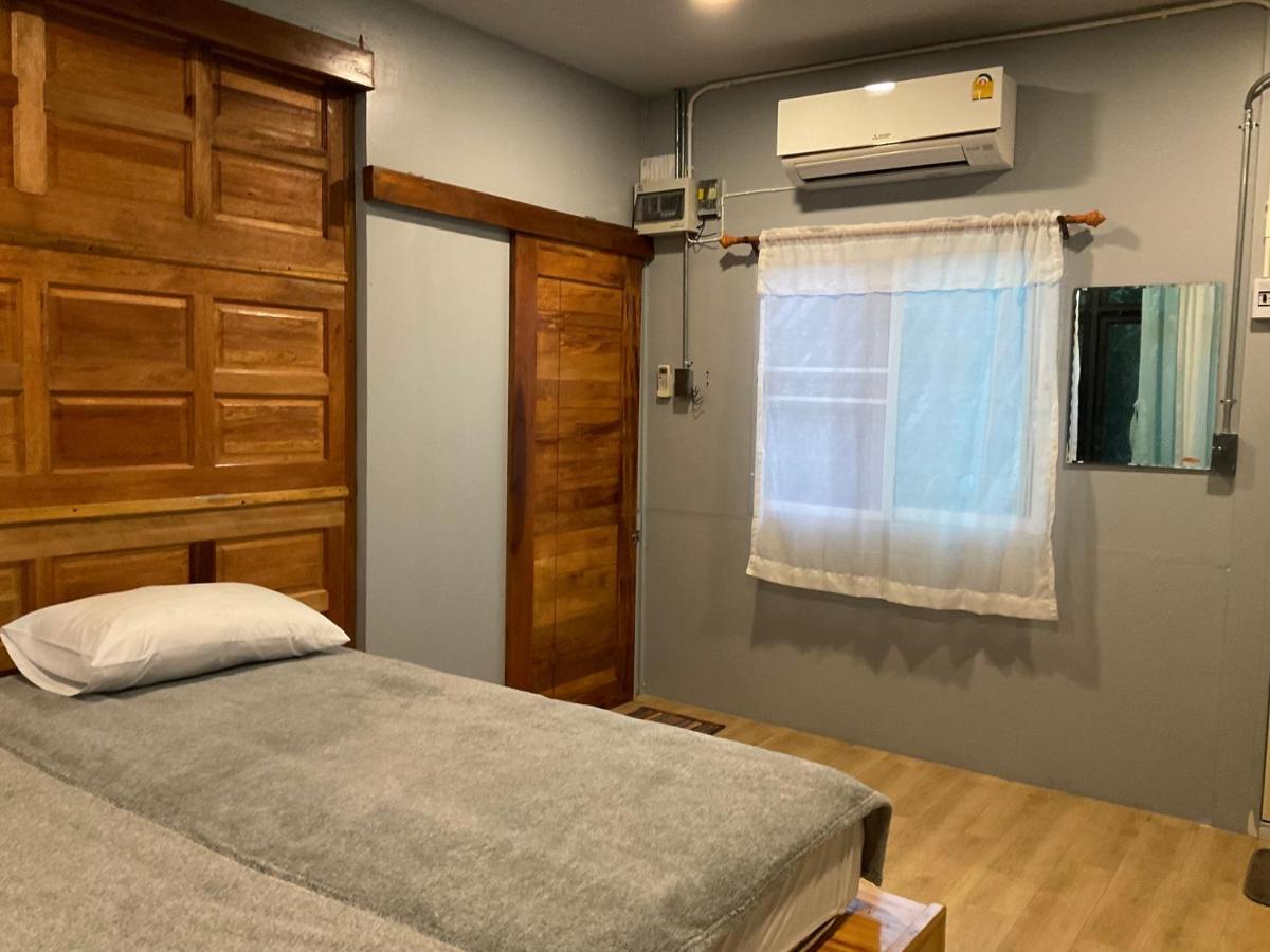 Kwanlah Homestay Mae Chaem Exterior foto