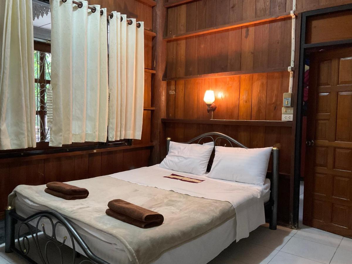 Kwanlah Homestay Mae Chaem Exterior foto